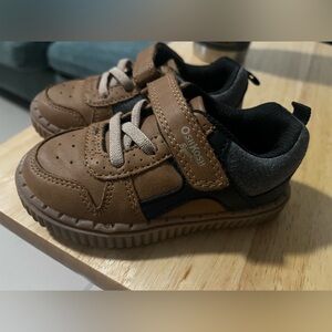 Brown Toddler Sneakers with Velcro Strap